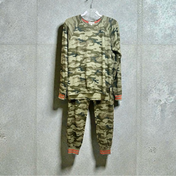 PJ Salvage Cozy Zoe Green Camo Lounge Pajama Set - M - Picture 2 of 11